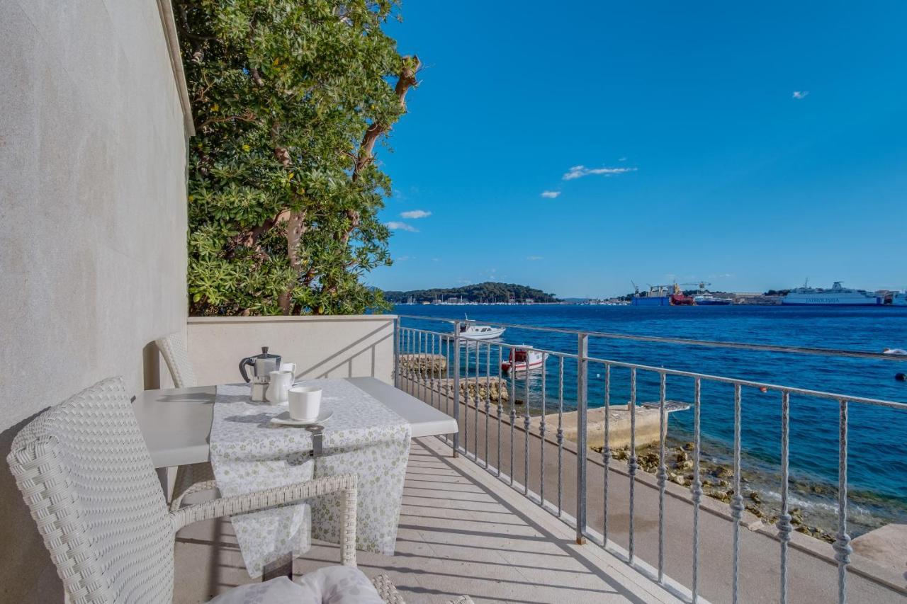 Apartman Velopin Mali Lošinj Zewnętrze zdjęcie
